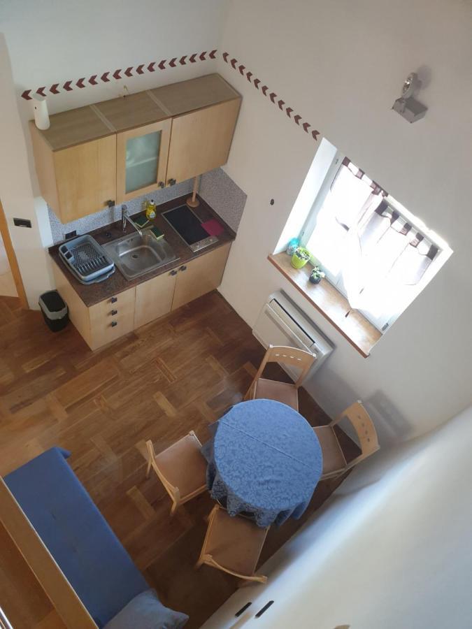 Smartno Apartmaji Sobe Josko エクステリア 写真